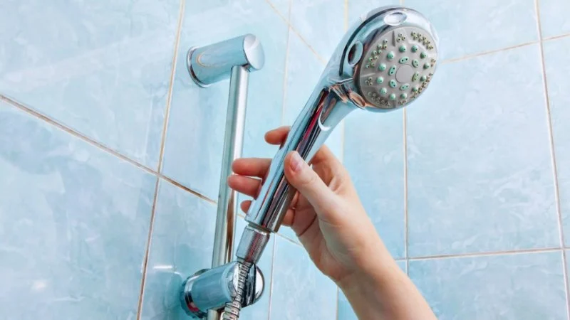 How to Install a New Showerhead: A Step-by-Step DIY Plumbing Guide