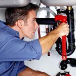 代码How to Test Your Plumbing for Leaks Using Simple Tools