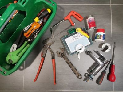 The Essential Plumbing Emergency Kit Every Homeowner Needs: Key Tools for Fast Fixes