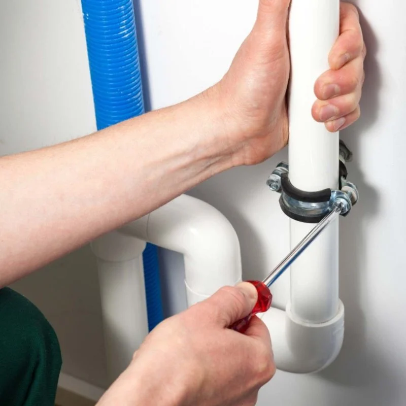 How to Repair a Broken Plumbing Pipe in Your Basement