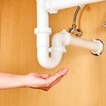How to Install a New Kitchen Sink Plumbing System