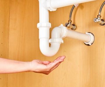 How to Install a New Kitchen Sink Plumbing System