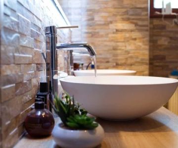 How to Choose the Best Plumbing Fixtures for Bathroom Remodel
